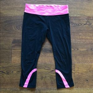 Lululemon Inspire Running Crops Sz 10